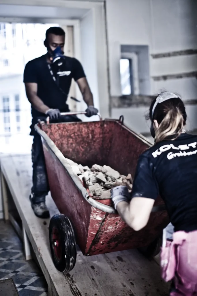 kolstadsgrabbarotjejer om oss3